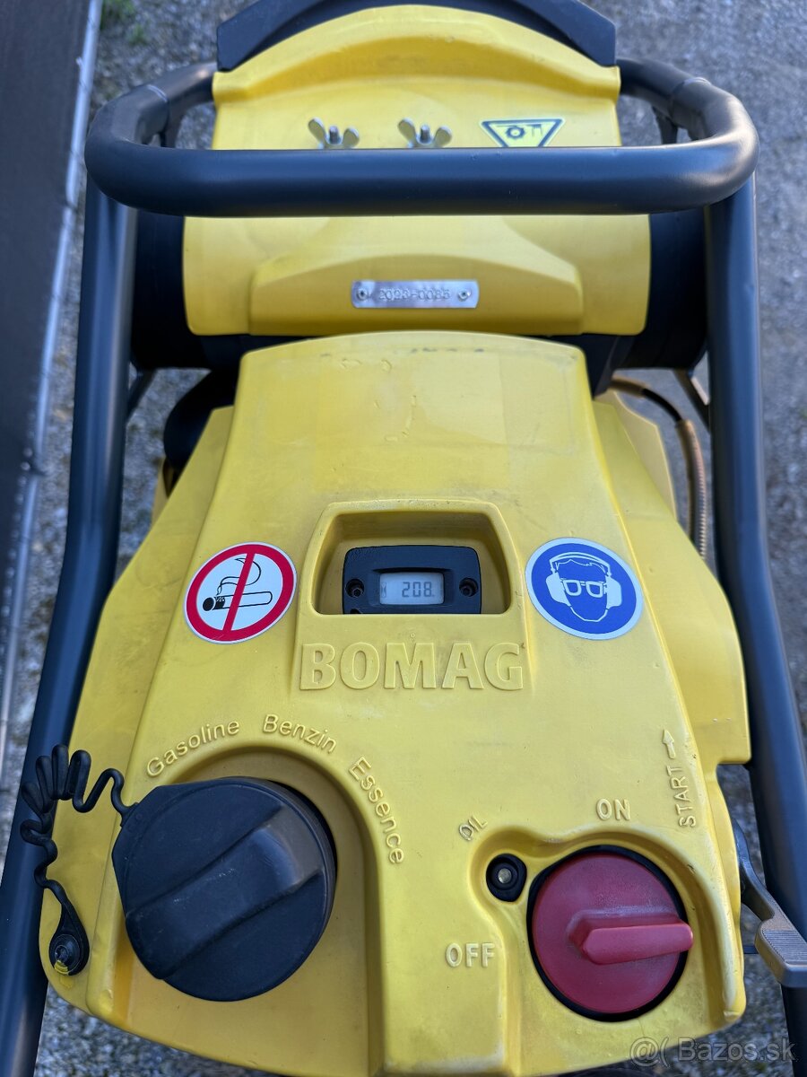 Vibračné dusadlo Bomag BT 65 - 7