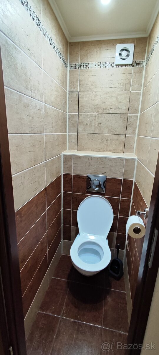 Na predaj 3-izbový byt - 7