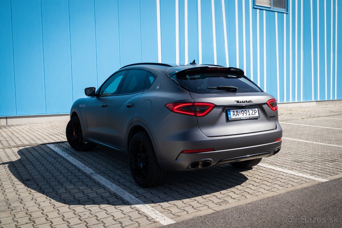 Maserati Levante S - 7