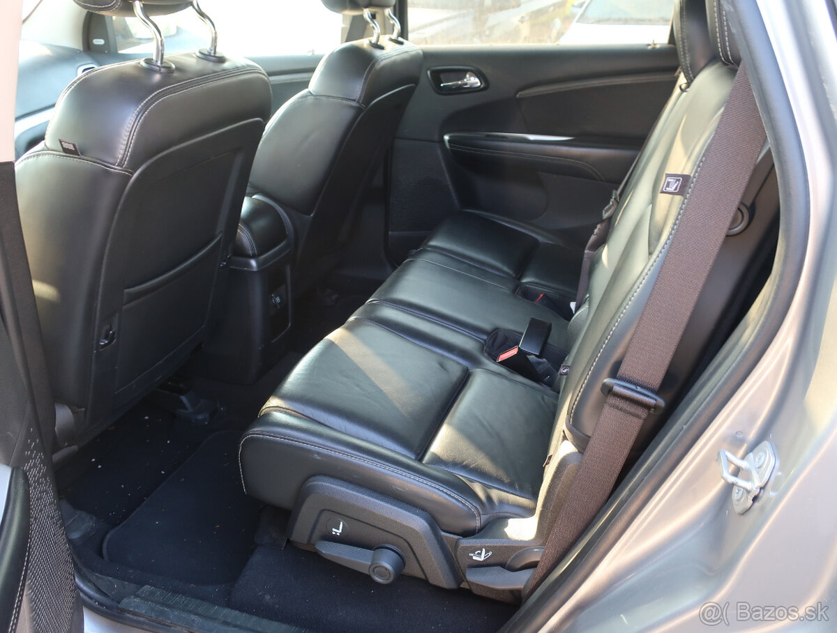 Fiat Freemont 2016 2,0JTDm 4x4, 7-miestny, NAVI, park.kamera - 7