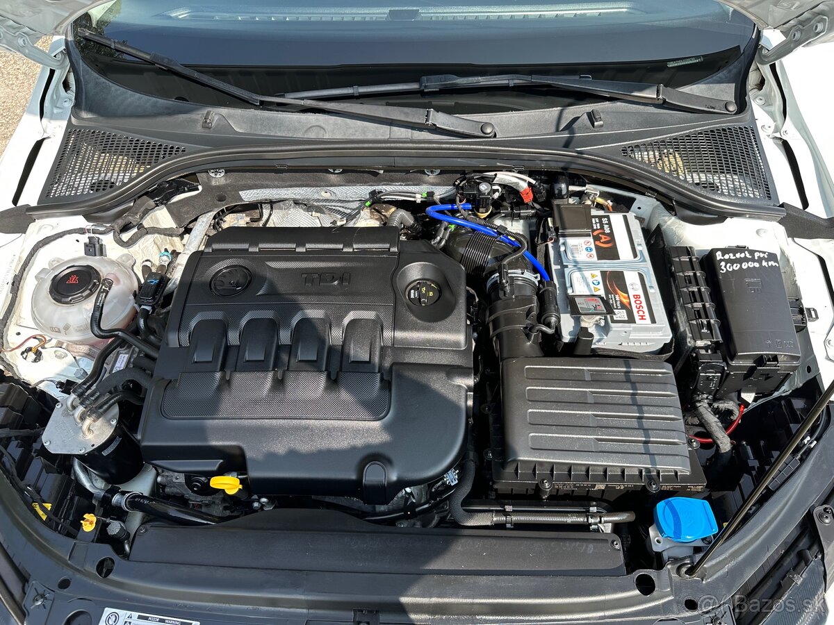 Škoda octavia combi scout - 7