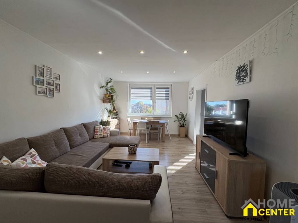 NA PREDAJ zrekonštruovaný 3,5-izbový byt pri centre mesta K - 7