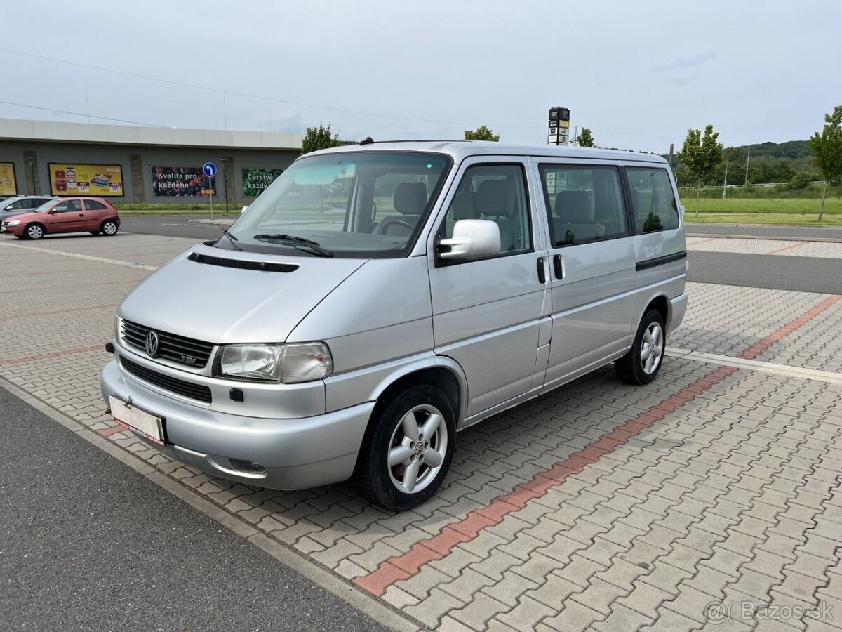 Volkswagen Caravelle 2.5 TDi 9 míst digi klima TZ - 7