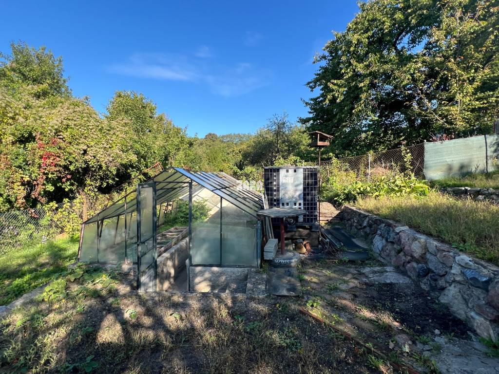 Košice - Sever, Kalvária, Račí potok III, Chata so záhradou - 7