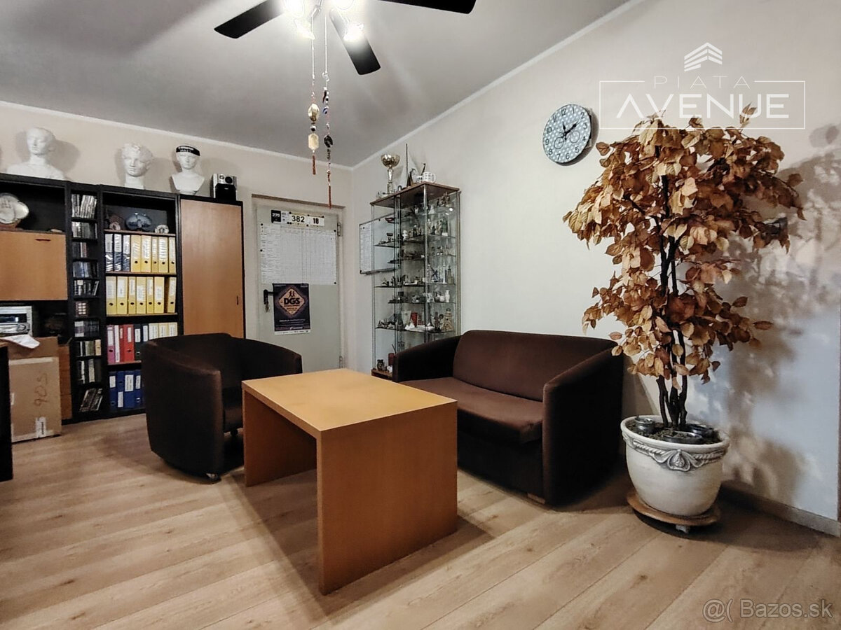 🏢 NA PREDAJ/ obchodný priestor so showroomom a možnosťou býv - 7