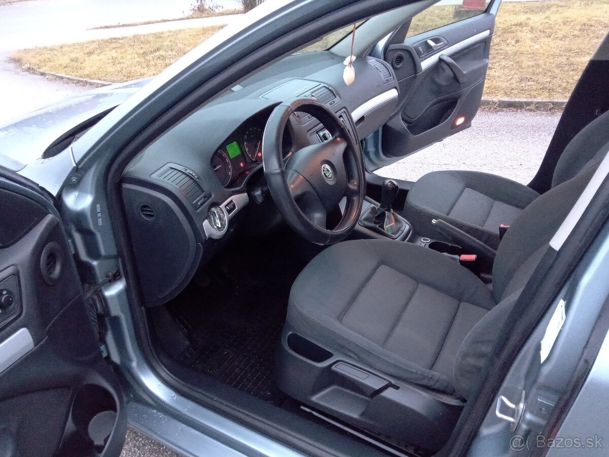 Škoda Octavia Combi 1.9 TDI 77kw BJB - 7