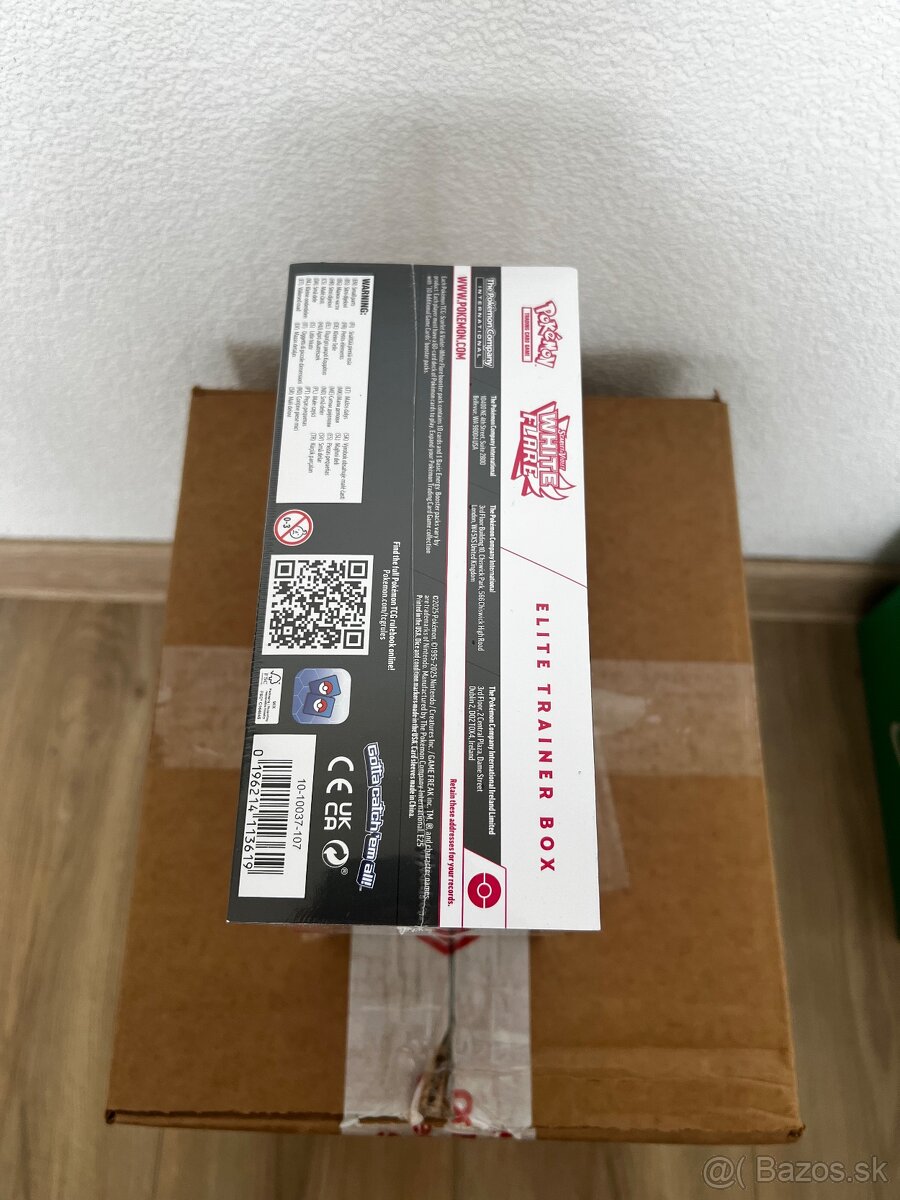 Pokémon White Flare ETB - 7