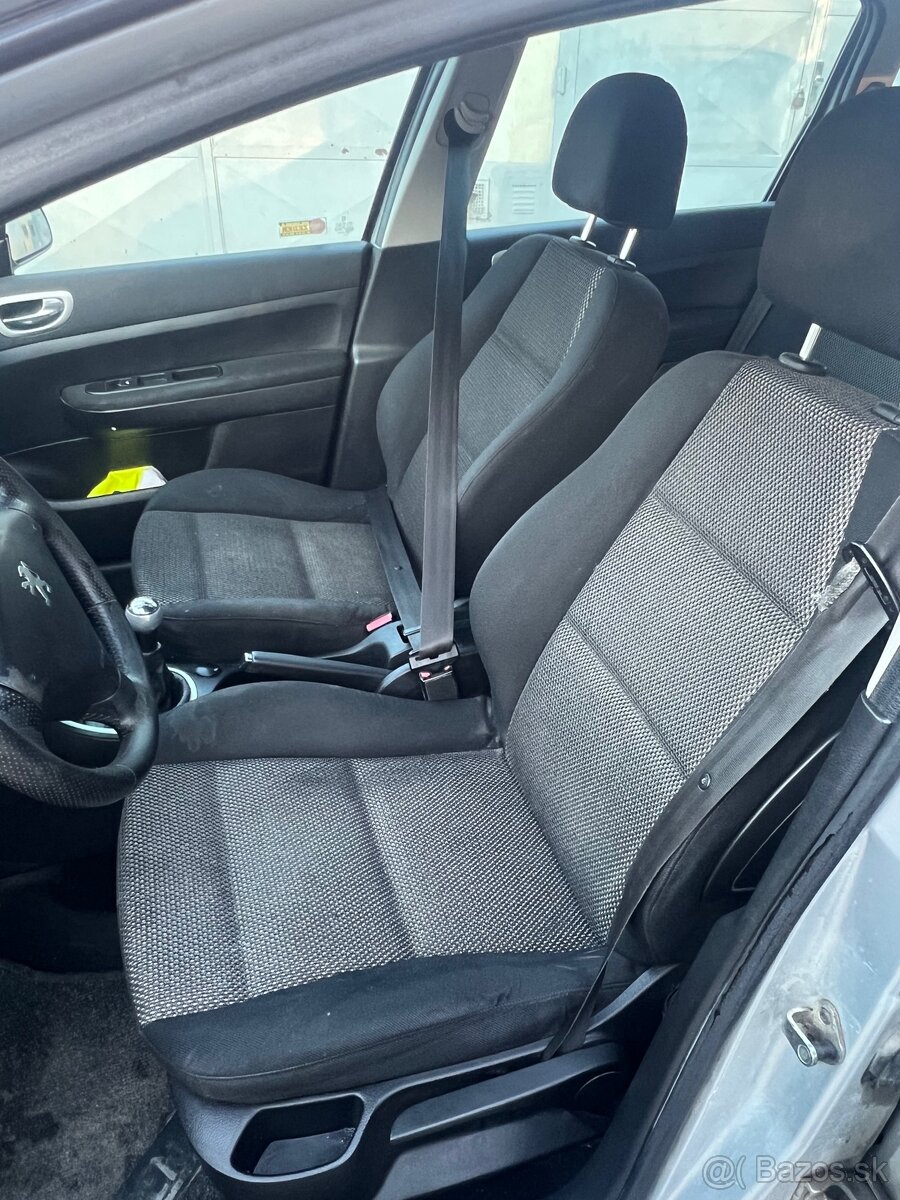 Peugeot 307 COMBI 1.6 HDI - 7