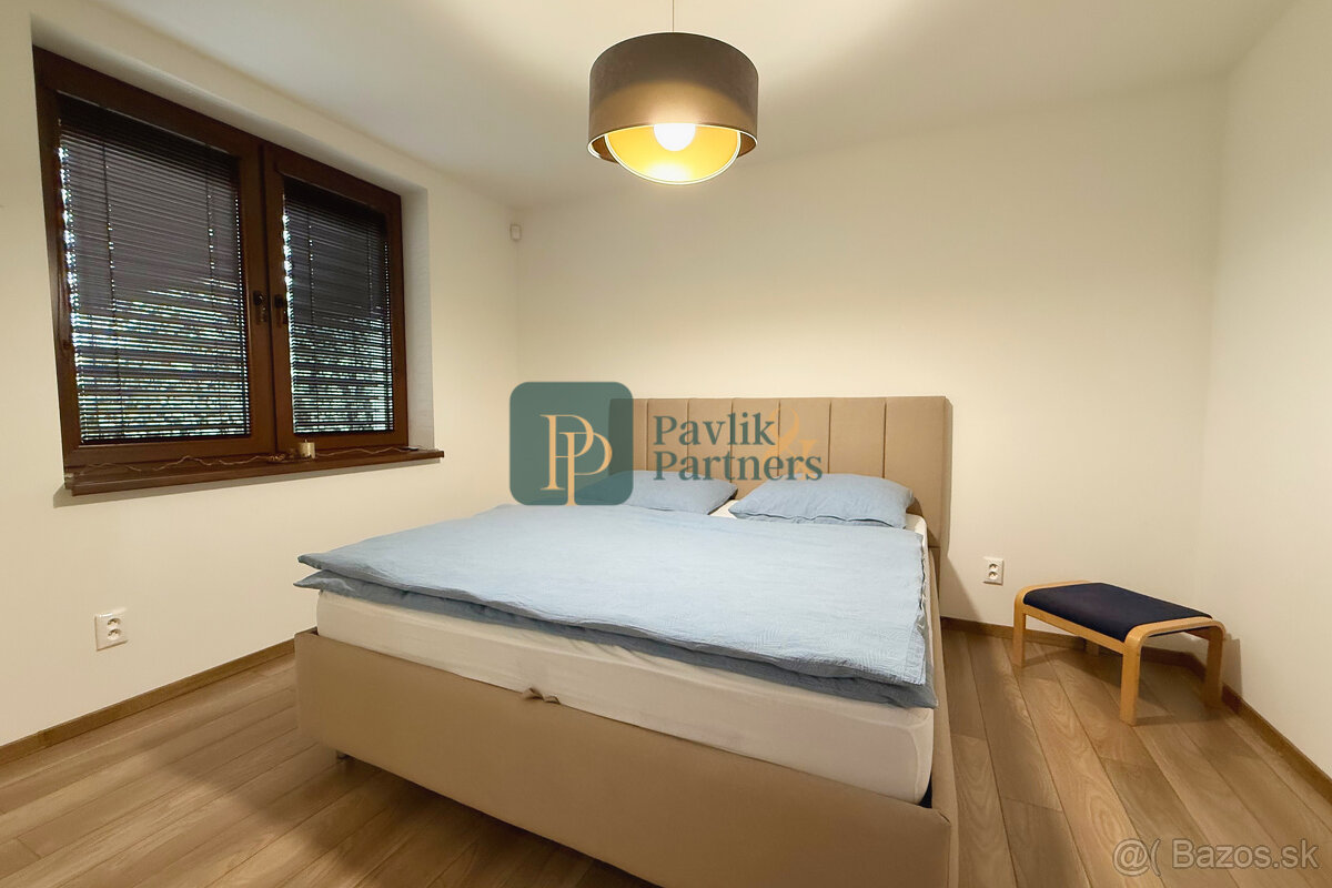 Predaj krásny zariadený 4 izbový rodinný dom, bazén, 760m2 p - 7