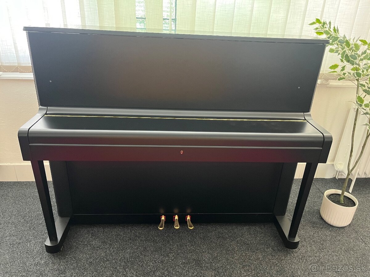 Zánovní Petrof P118 vyroben v řece 2006 - 7