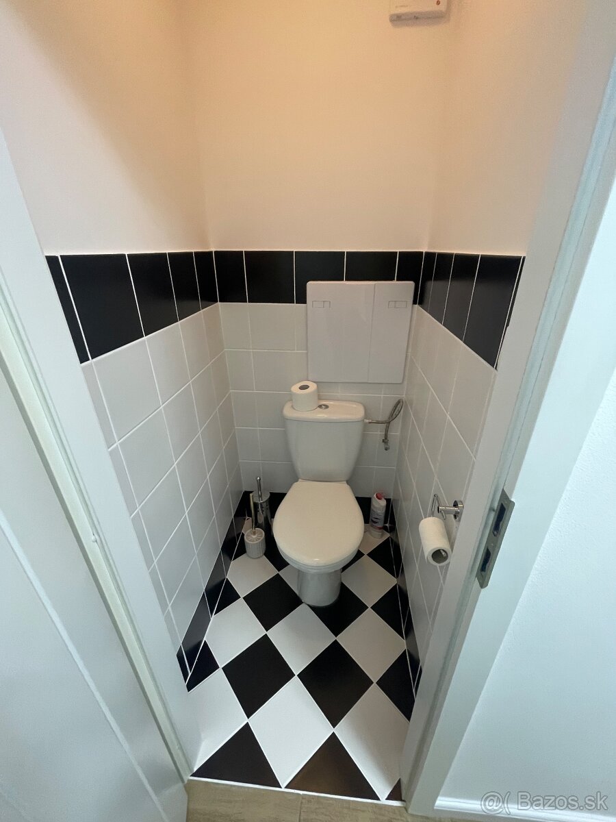 Prenájom 2-izbový byt - 7