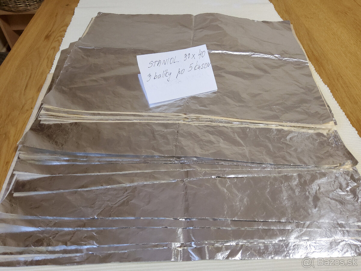 retro vianočné ozdoby, krabica a staniol - 7