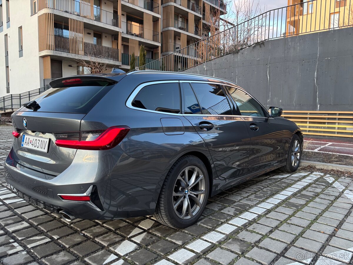 BMW 320d G21 Touring 140kW AT 4x4 - 7