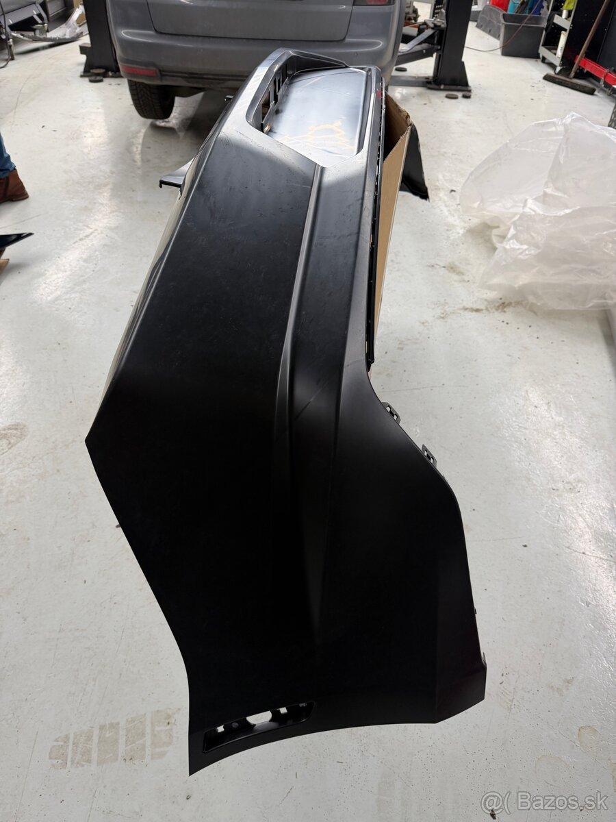 Zadný narazník Chevrolet Camaro 2016+ - 7