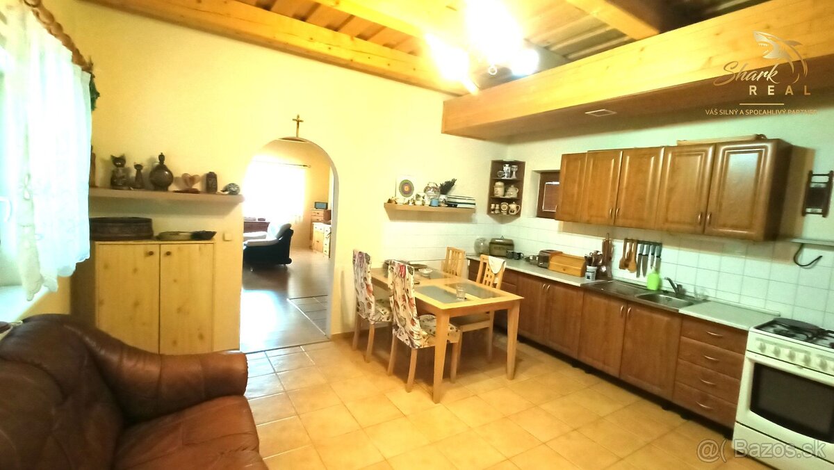 Krásny vidiecky dom s rozsiahlym pozemkom - 7