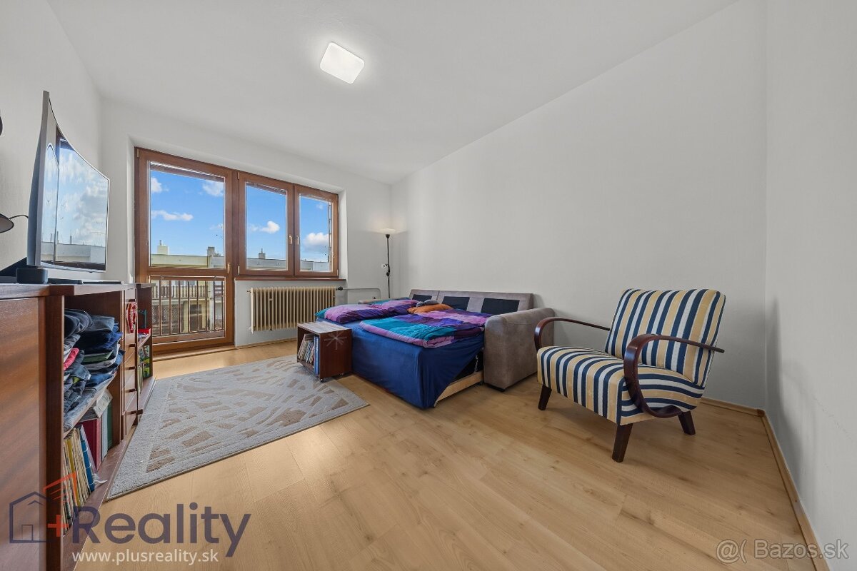 PLUS REALITY| Priestranný dom v meste DS na predaj - 7