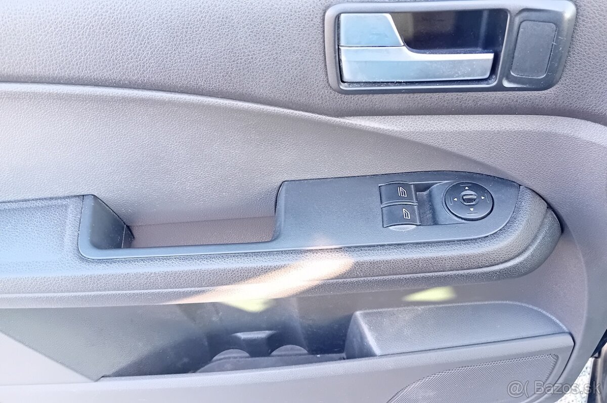 Ford C- MAX 1,8 Benzín /LPG - 7