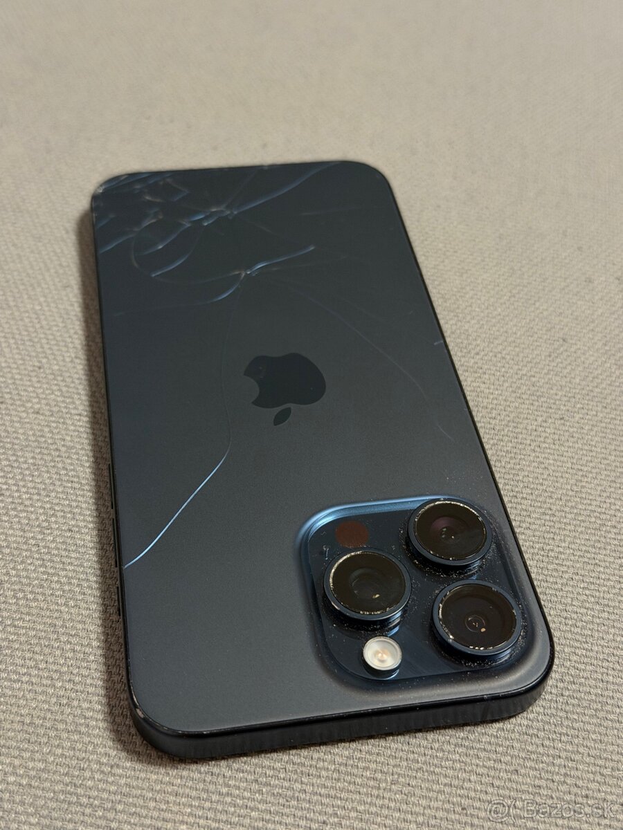 iPhone 15 Pro Max 512GB - 7