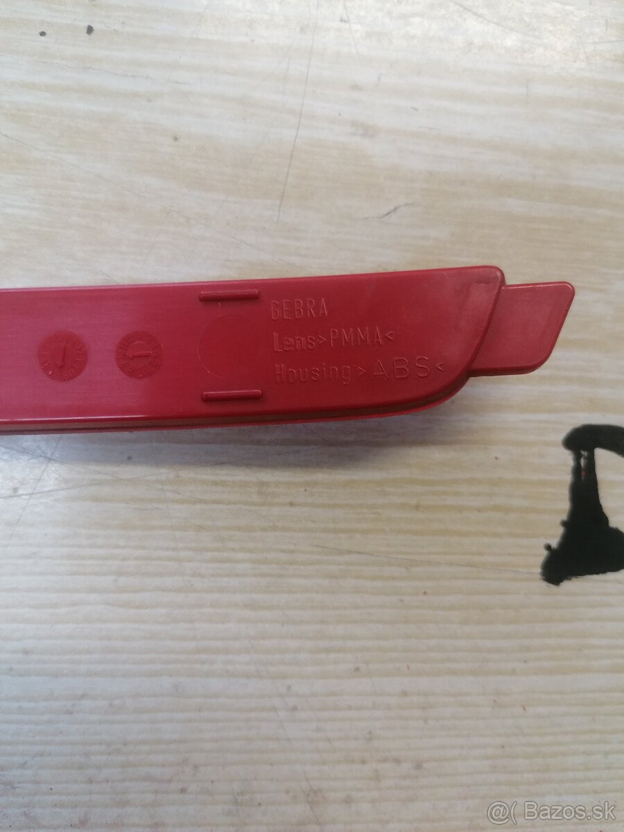 Odrazka zadného naraznika Octavia2 Original - 7