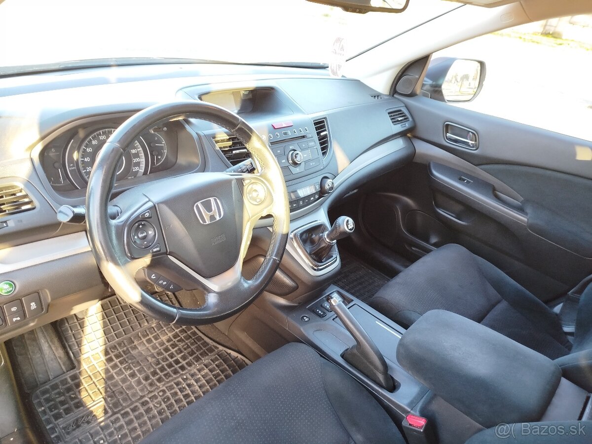 Predám Hondu CR-V - 7