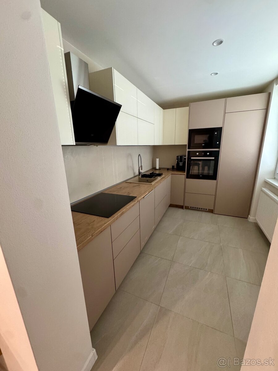 Predaj 3 izbového bytu - 7