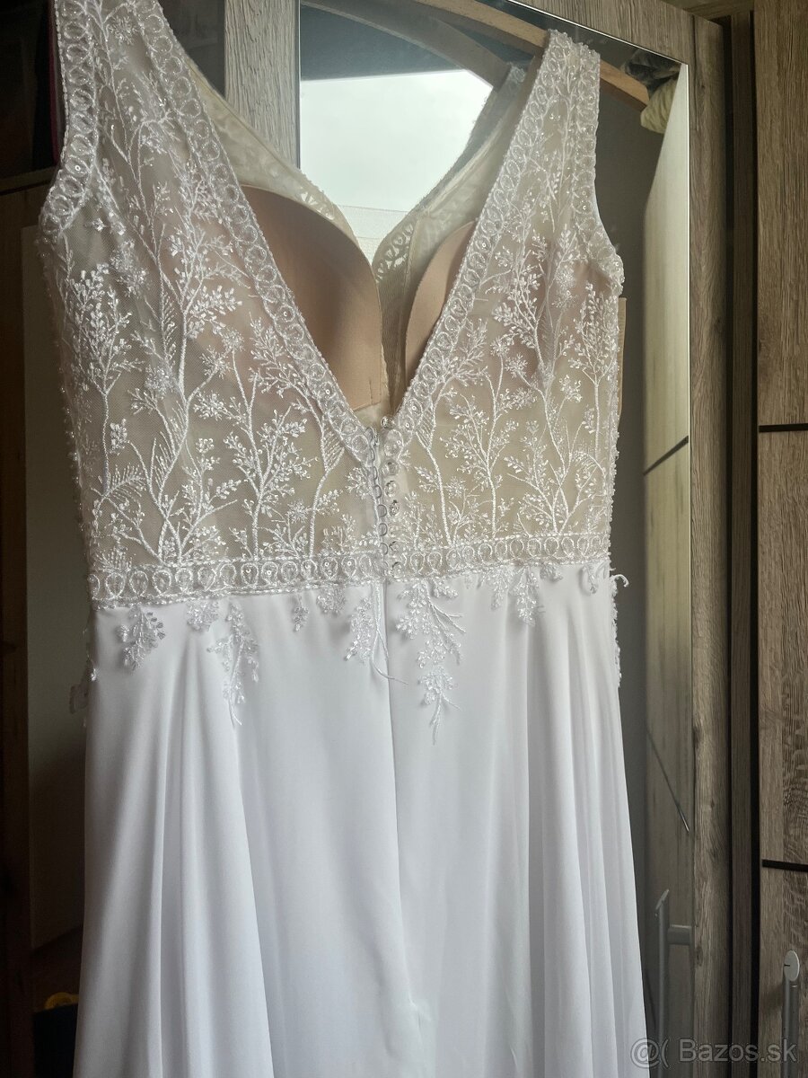 Svadobné šaty ako pierko - 7