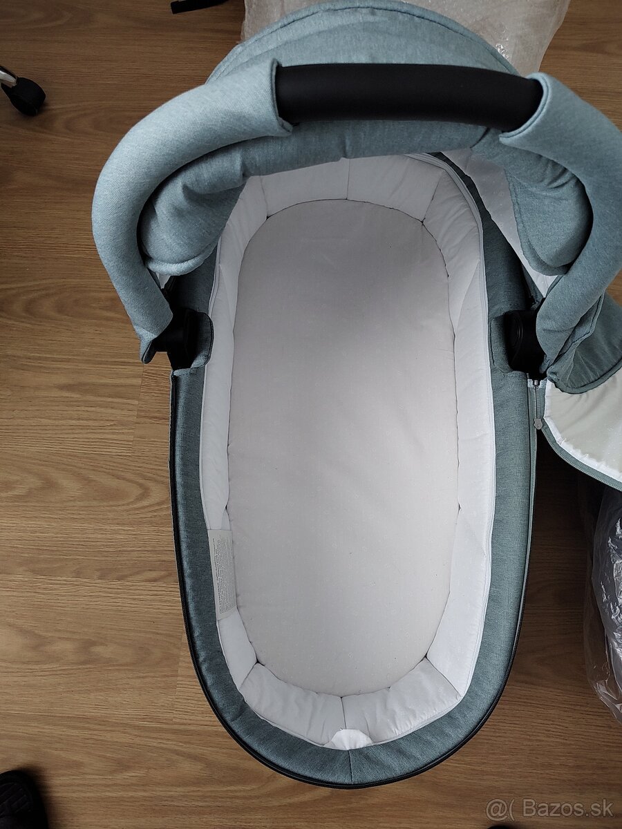 kombinovaný kočík Baby Design Husky so zimnou výbavou - 7