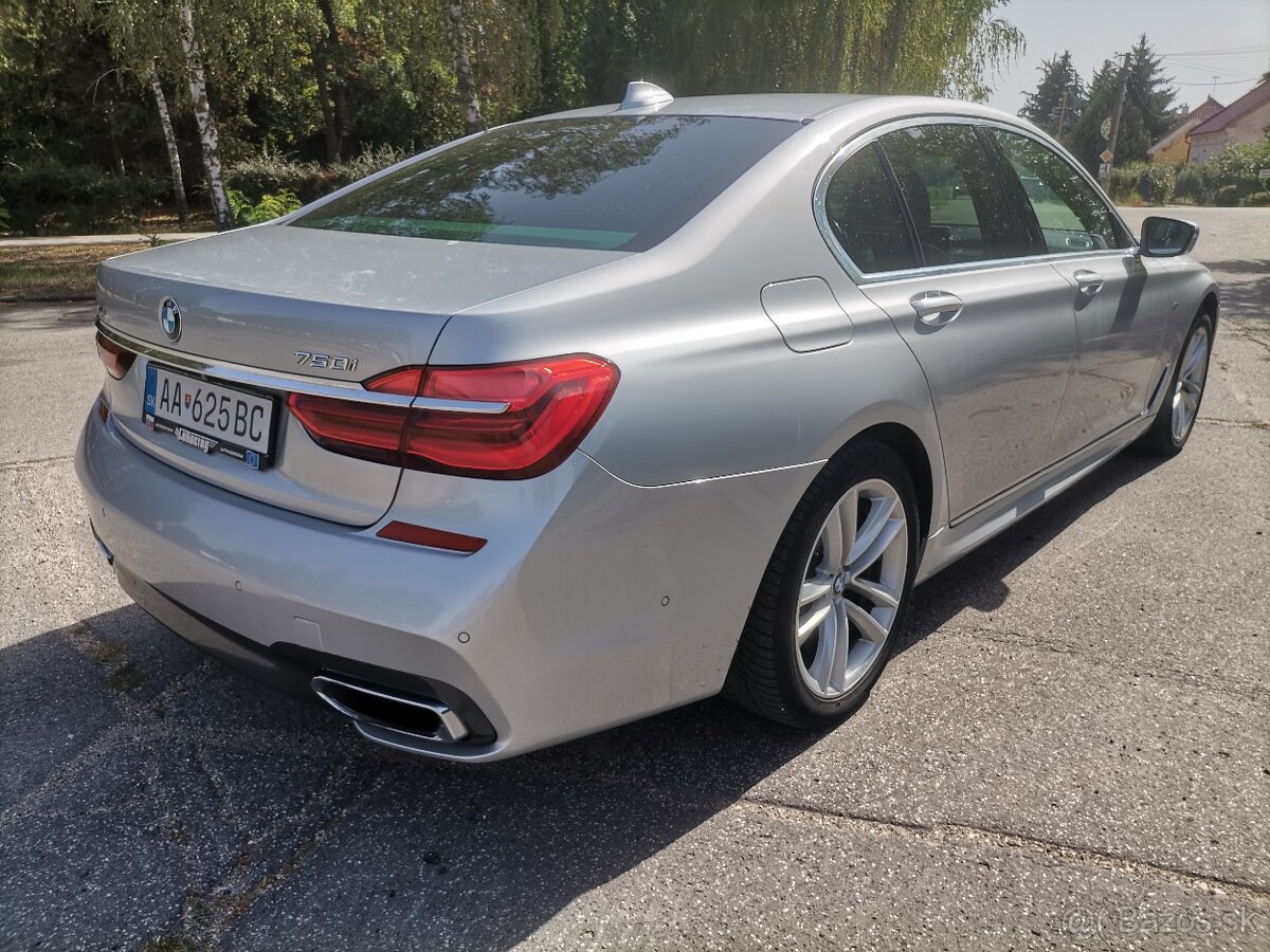 BMW 750i xDrive - 7