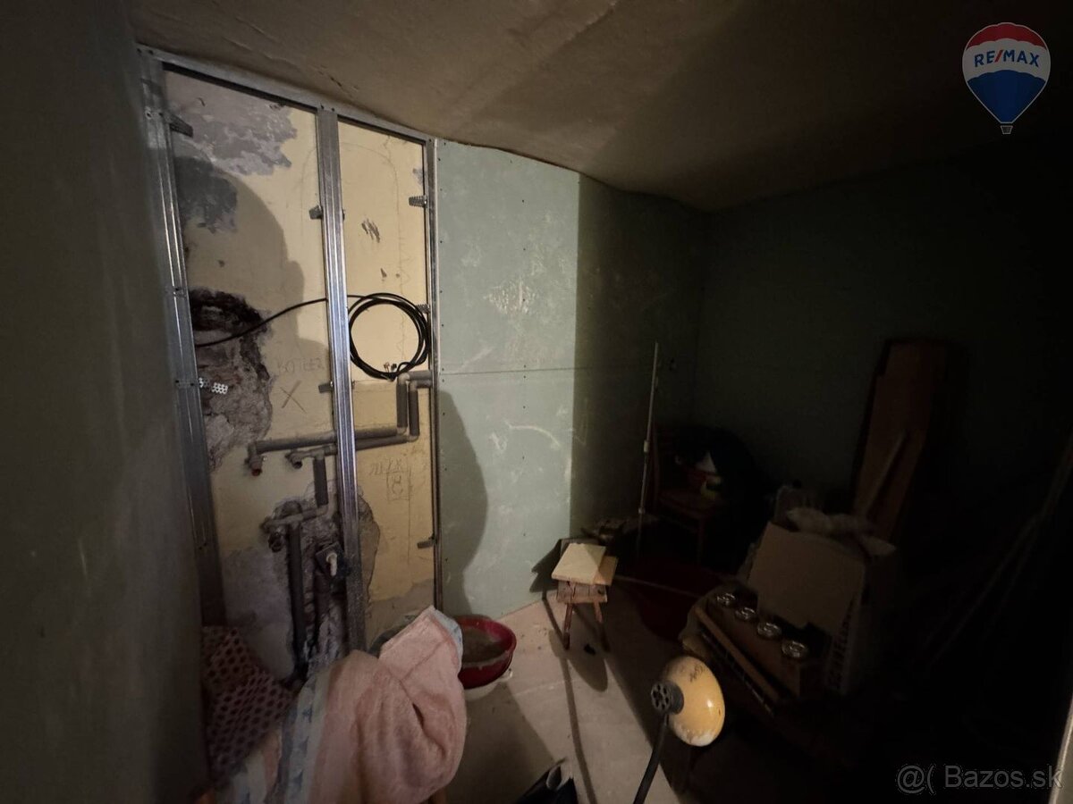 Na predaj polovica rodinného domu, samostatný vchod, Liptovs - 7