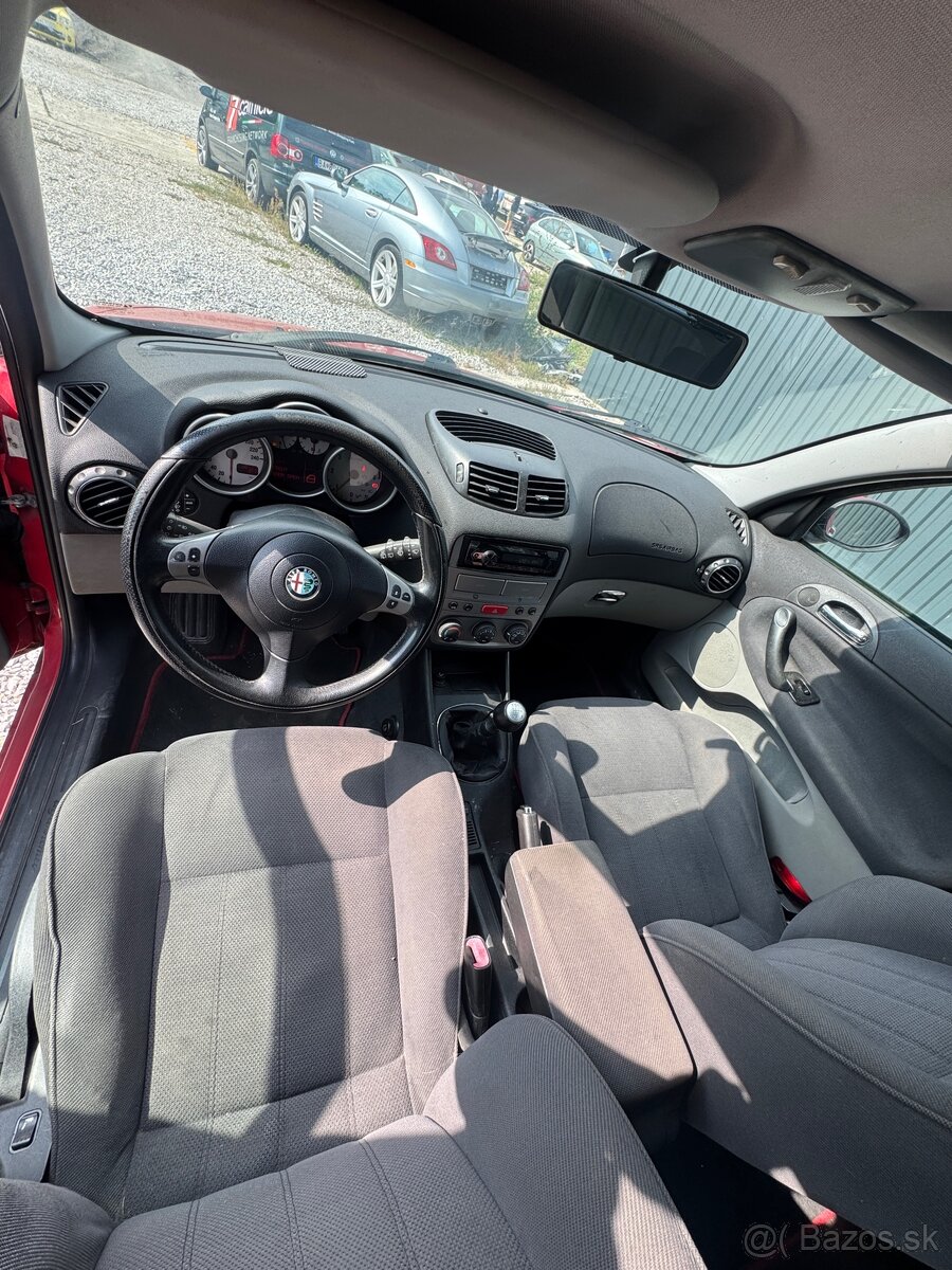 Alfa Rómeo 147 1.9jtd ( alfa romeo) - 7