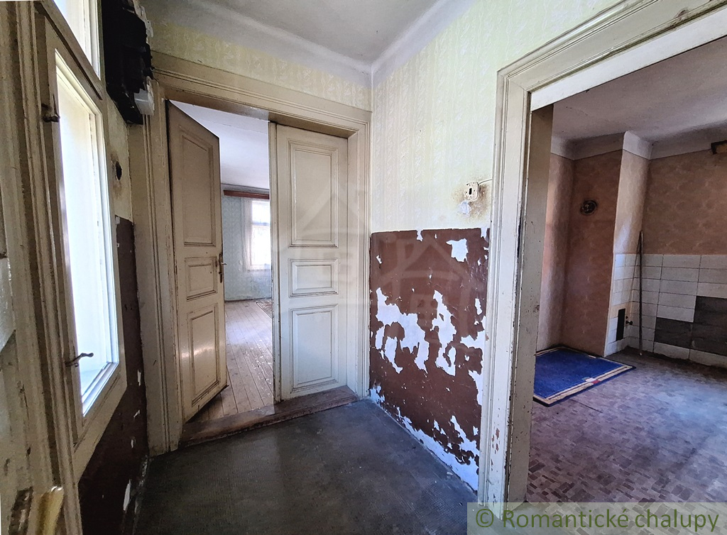 Drevenica medzi Liptovským Mikulášom a Liptovským Hrádkom. - 7