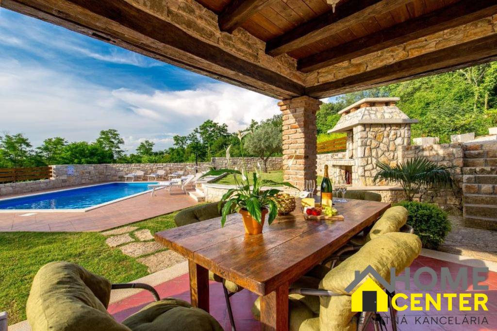 Na predaj KAMENNÝ DOM s LUXUSOM v srdci Istrie , obec TINJAN - 7