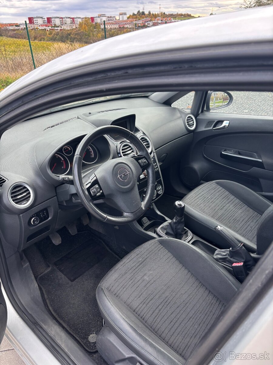 Opel Corsa 1.3 CDTI – klima, tempomat, polokoža - 7