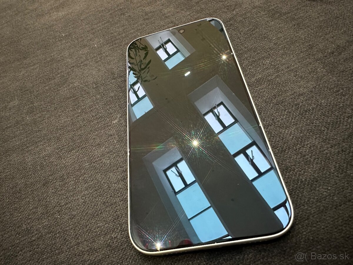 Apple iPhone 17 Pro Max 256GB strieborný - 7