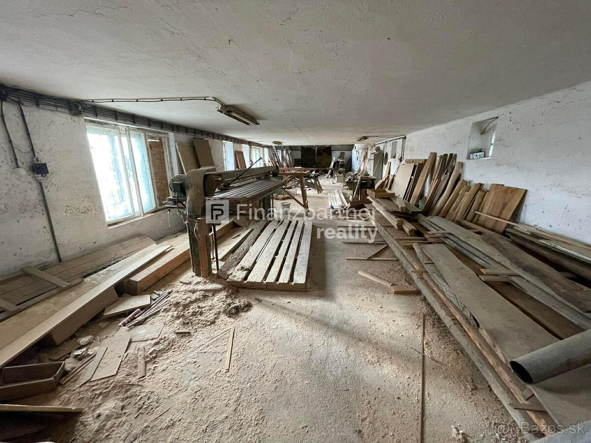 Na predaj hala v obci Komárovce, okr. Sobrance - 7