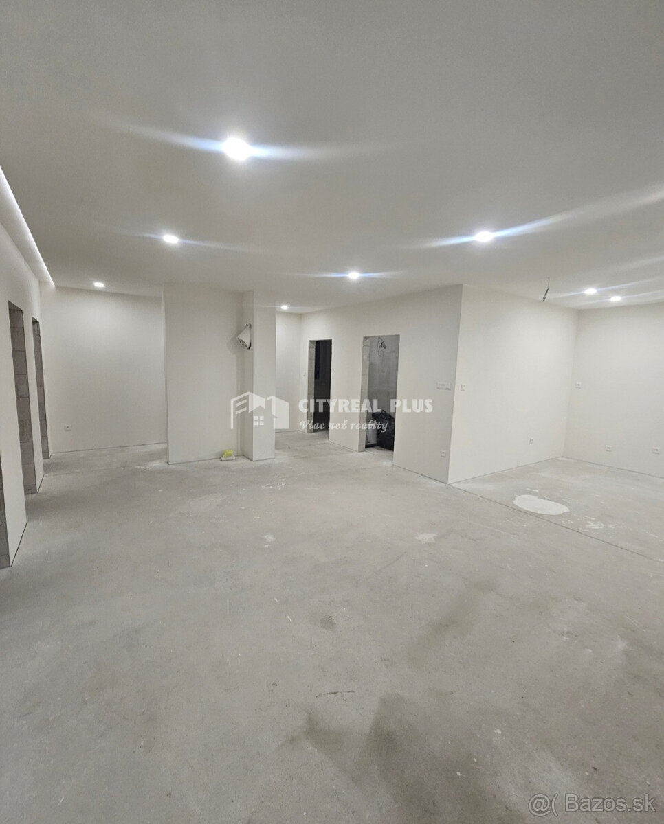 Na predaj 4 izbová moderná novostavba len 15 km od Komárna - 7