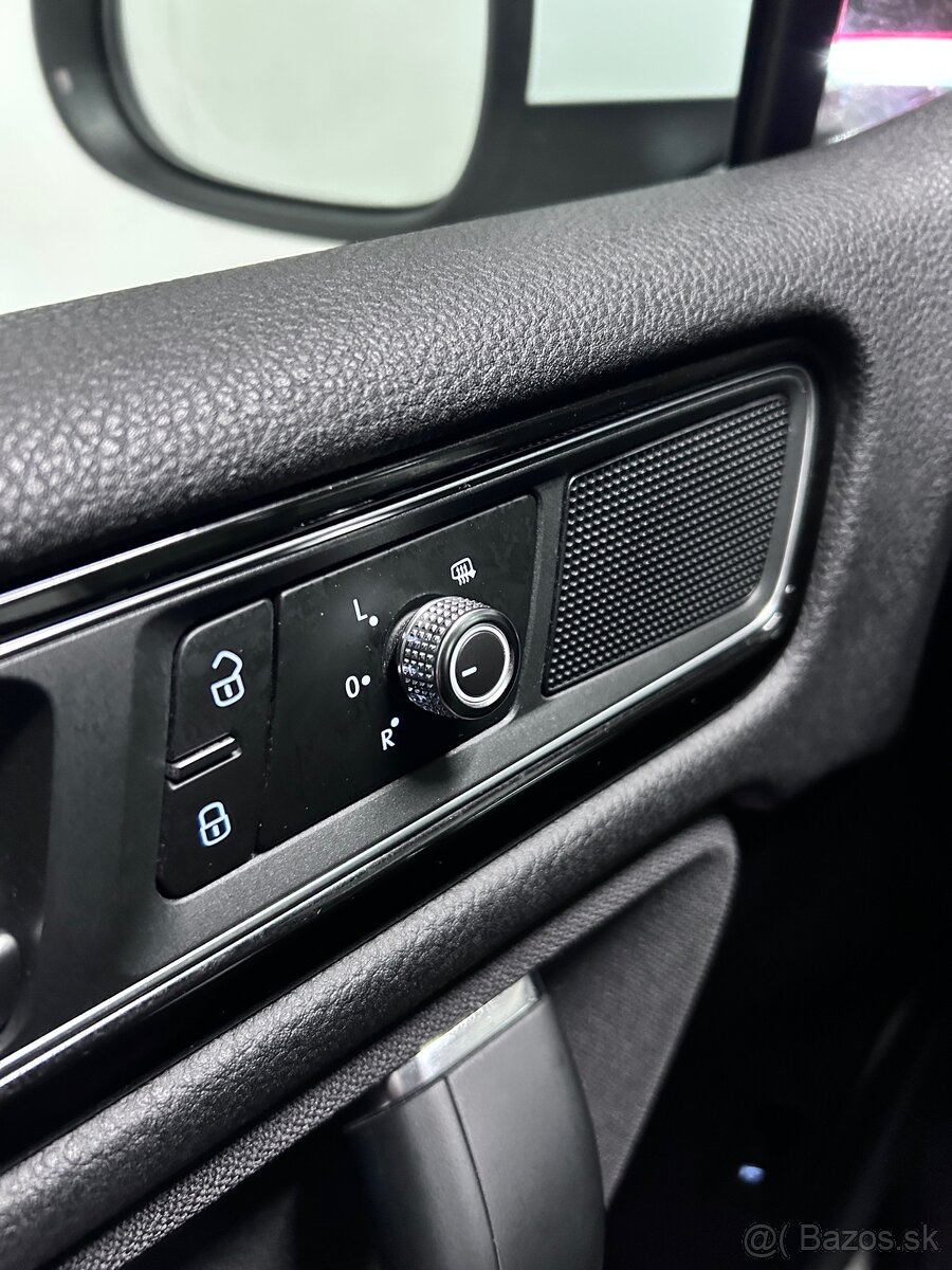 Volkswagen Touareg 3.0 TDI V6/TOP STAV - 7