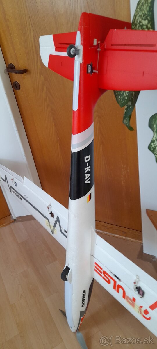 Rc vetroň Kavan Pulse 2200 - 7