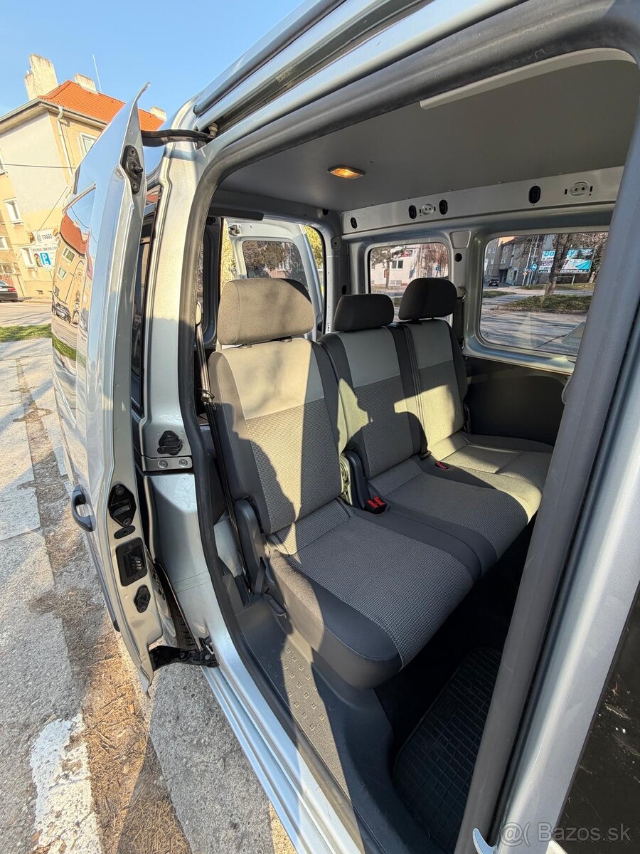 Volkswagen Caddy (2011) v skvelom stave na predaj - 7