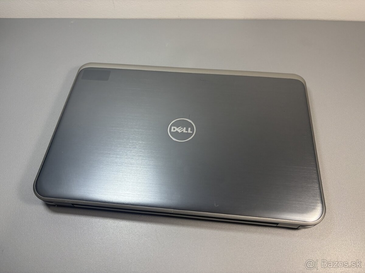 #143 - Dell Inspiron 5721/17"/i5/8GB/2GB GPU/SSD/W10 - 7
