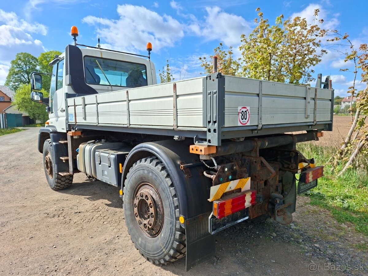 MB UNIMOG U 500 4X4 - 7