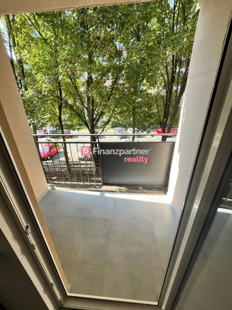 Znížená Cena (F141-113-REMa) 3-izbový byt mesto Dunajská St - 7