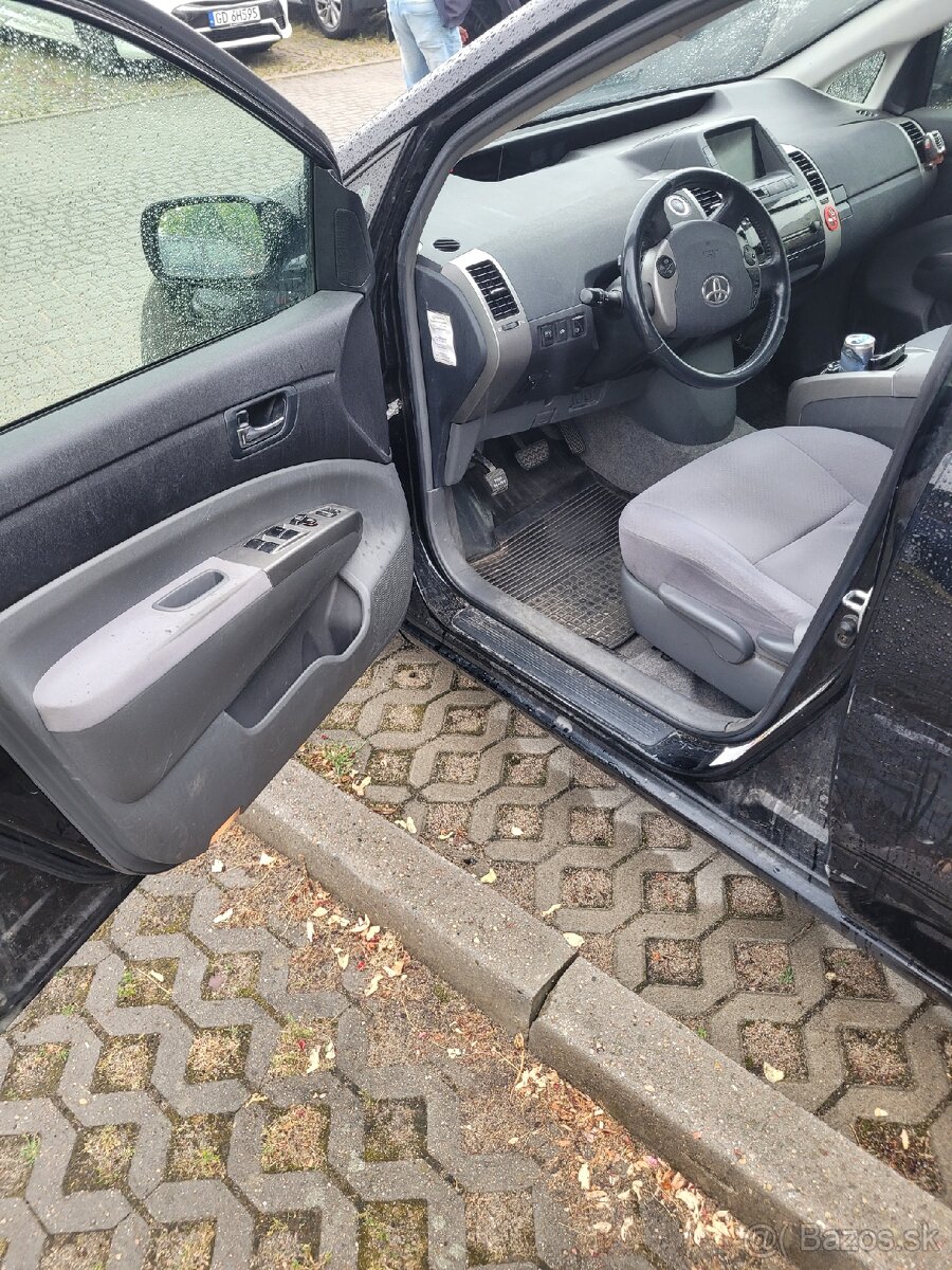 Prius 2006 - 7