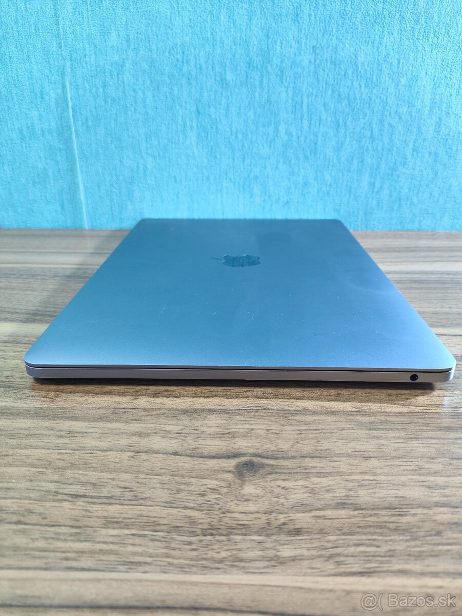 MacBook Pro 13 2016 | i5 • 8GB • 512GB SSD - 7