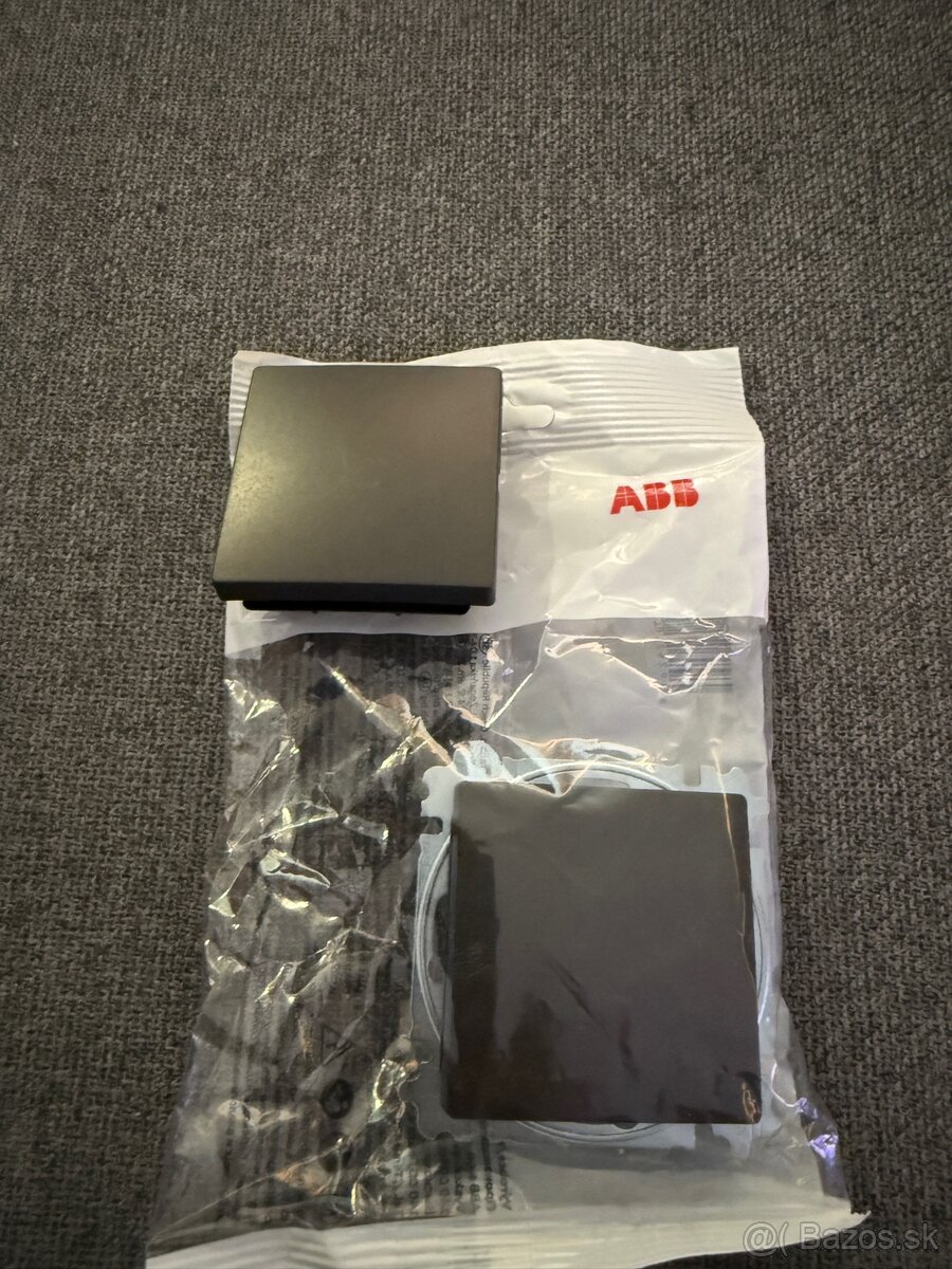Zásuvky a spínače ABB Zoni - 7