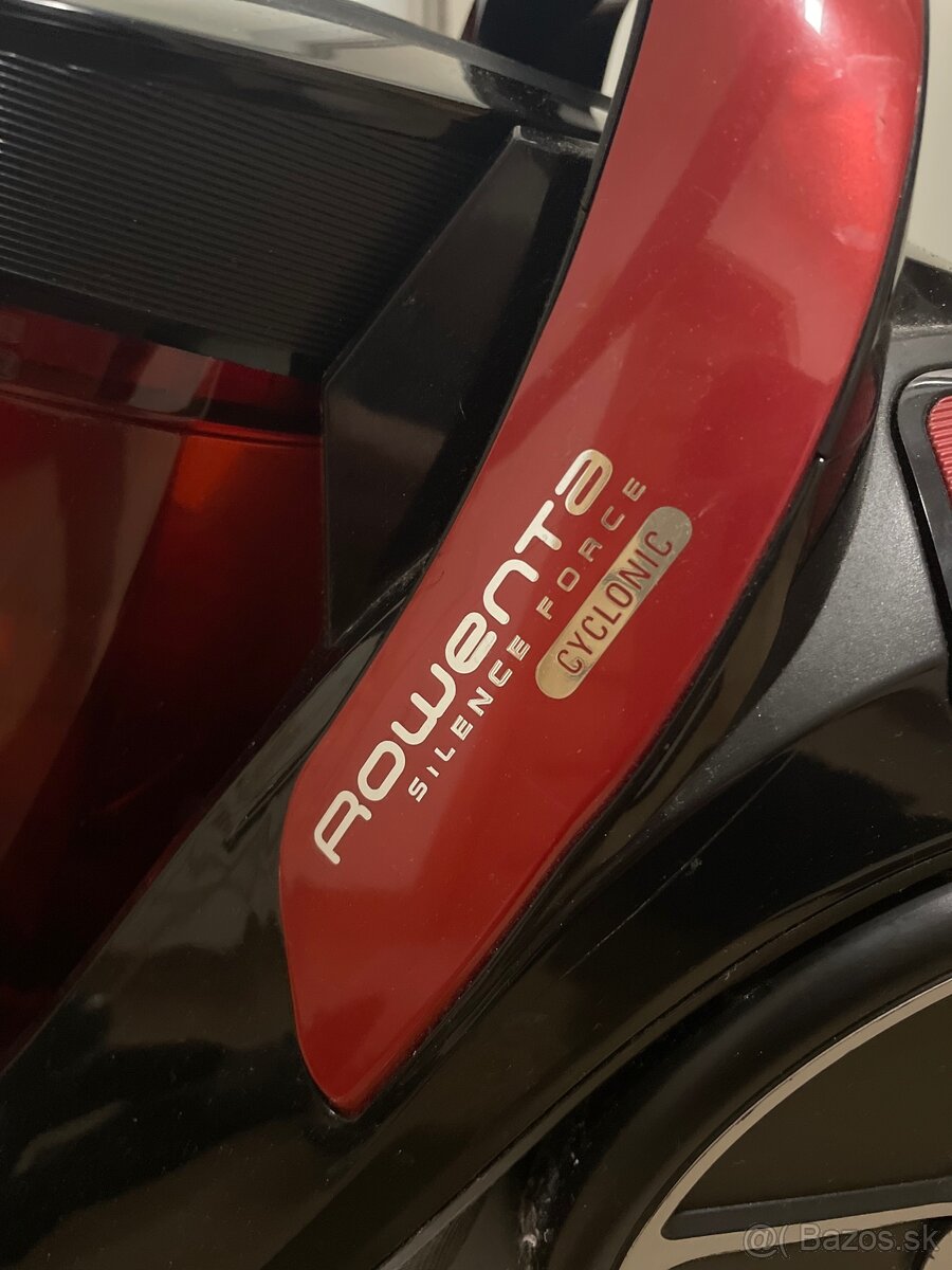 Bezvreckový vysávač ROWENTA SILENCE FORCE CYCLONIC - 7