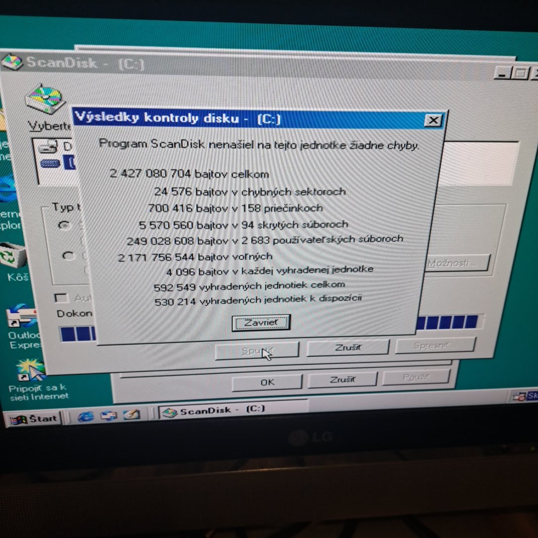 stary pocitac intel pentium 200 - 7