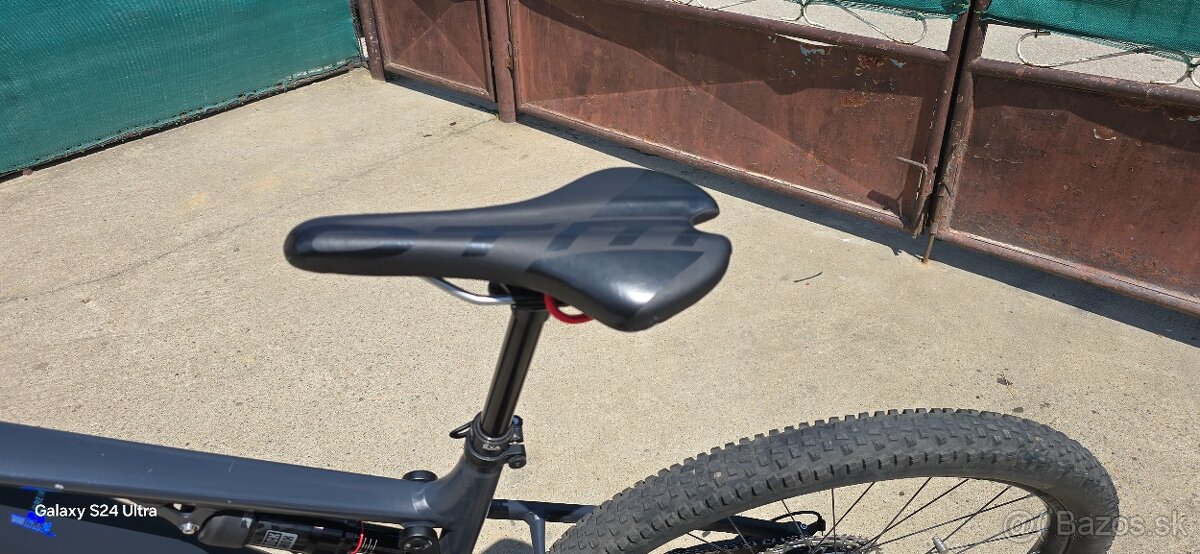 CTM Areon Xpert 29" (770Wh), matná čierna L - 7