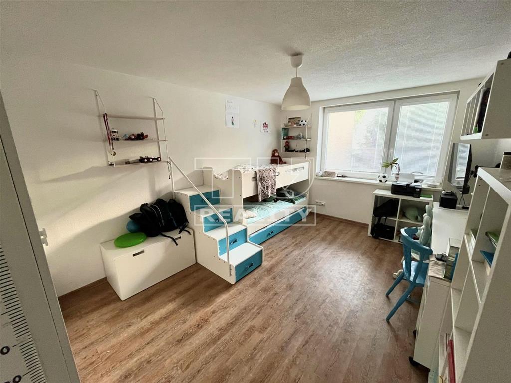 Na predaj nádherný zrekonštruovaný 3-izbový byt s... - 7