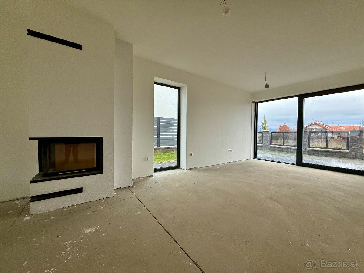 Na predaj moderný rodinný dom s výhľadom na mesto - 7